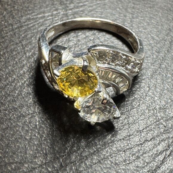 Unbranded Jewelry - Sterling Silver Womens Ring CZ Cubic Zirconia Size 9 Yellow & Clear Multiple Gem